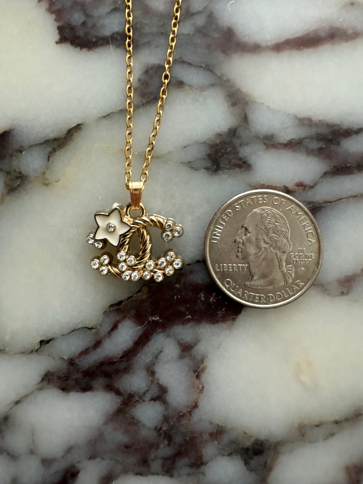 Laura Pendant