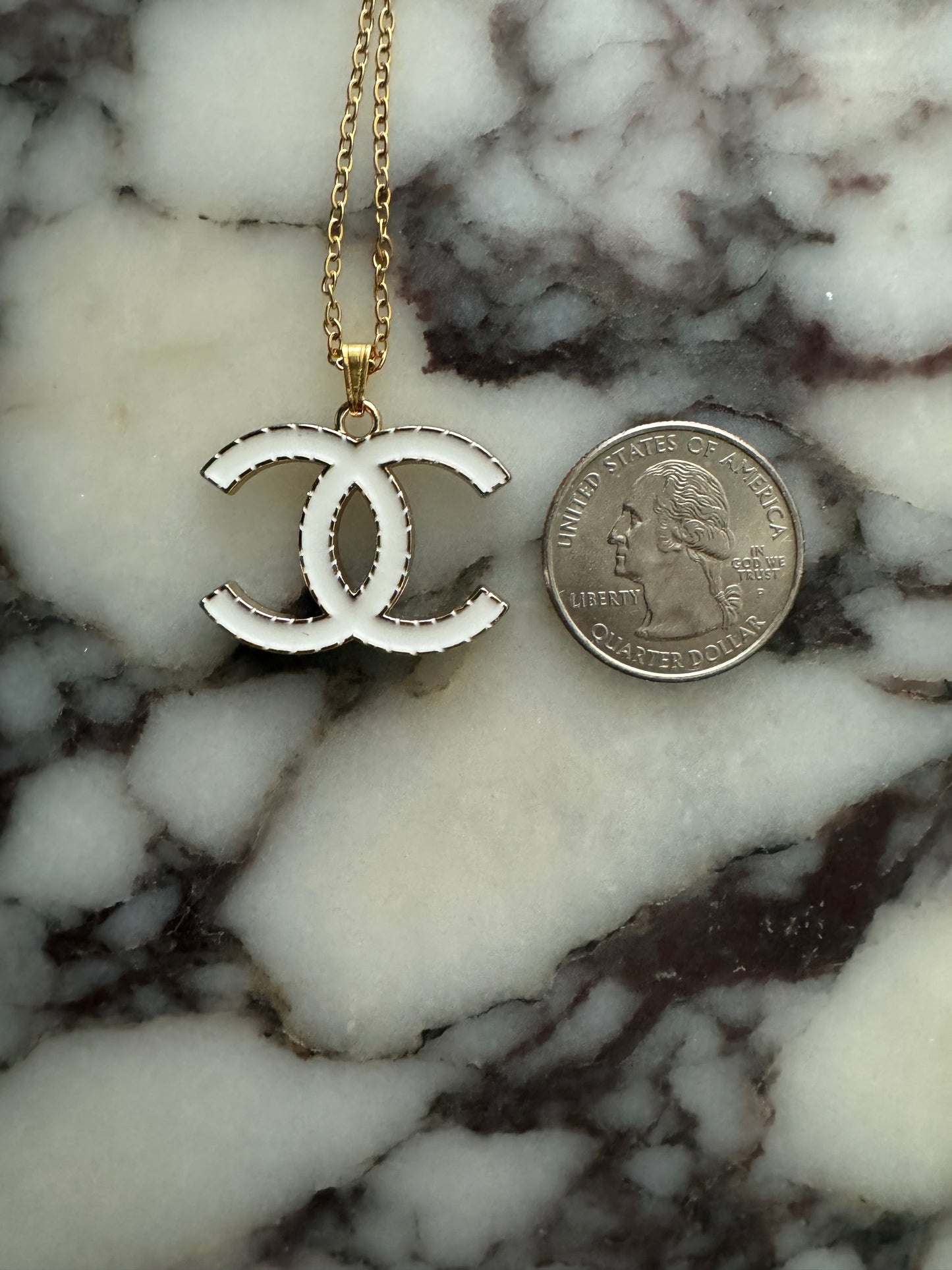 Maggie Pendant