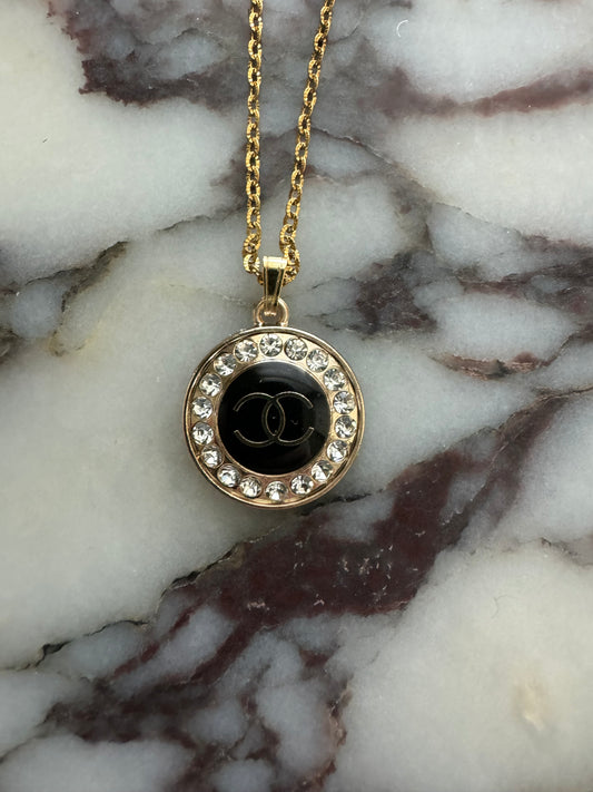 Victoria Pendant