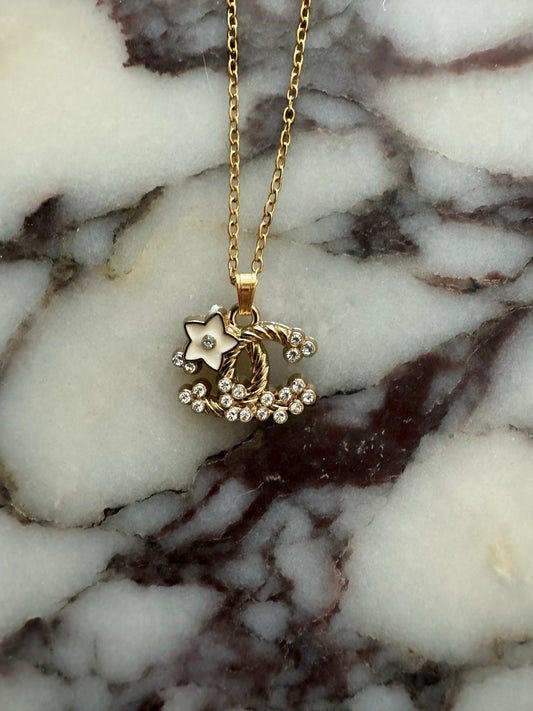 Laura Pendant
