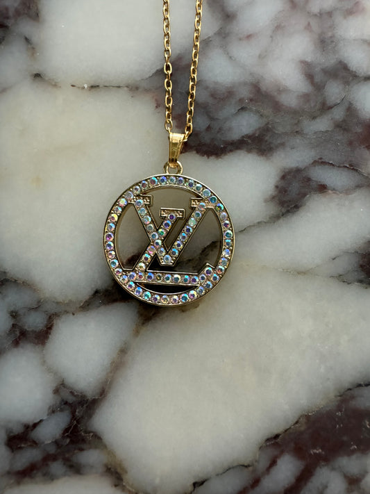 Ava Pendant