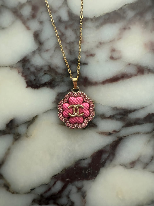 Serene Pendant